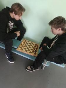 Соревнования по "Шахматам " между студентами I-го и II -го курса.  GALLERY MIN 415